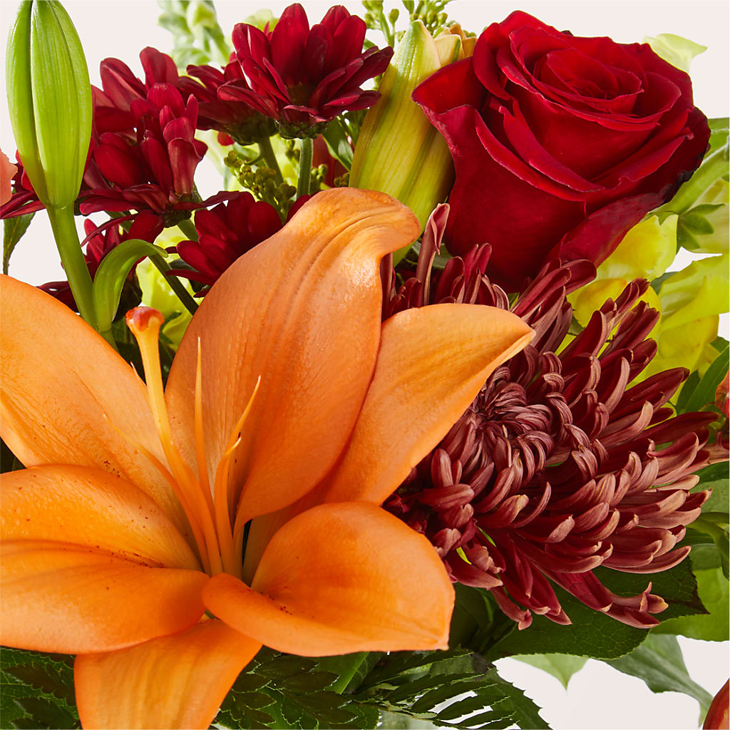 Sweater Season - A Florist Original – MARILYN'S FLOWERS & GIFTS, Camden TN