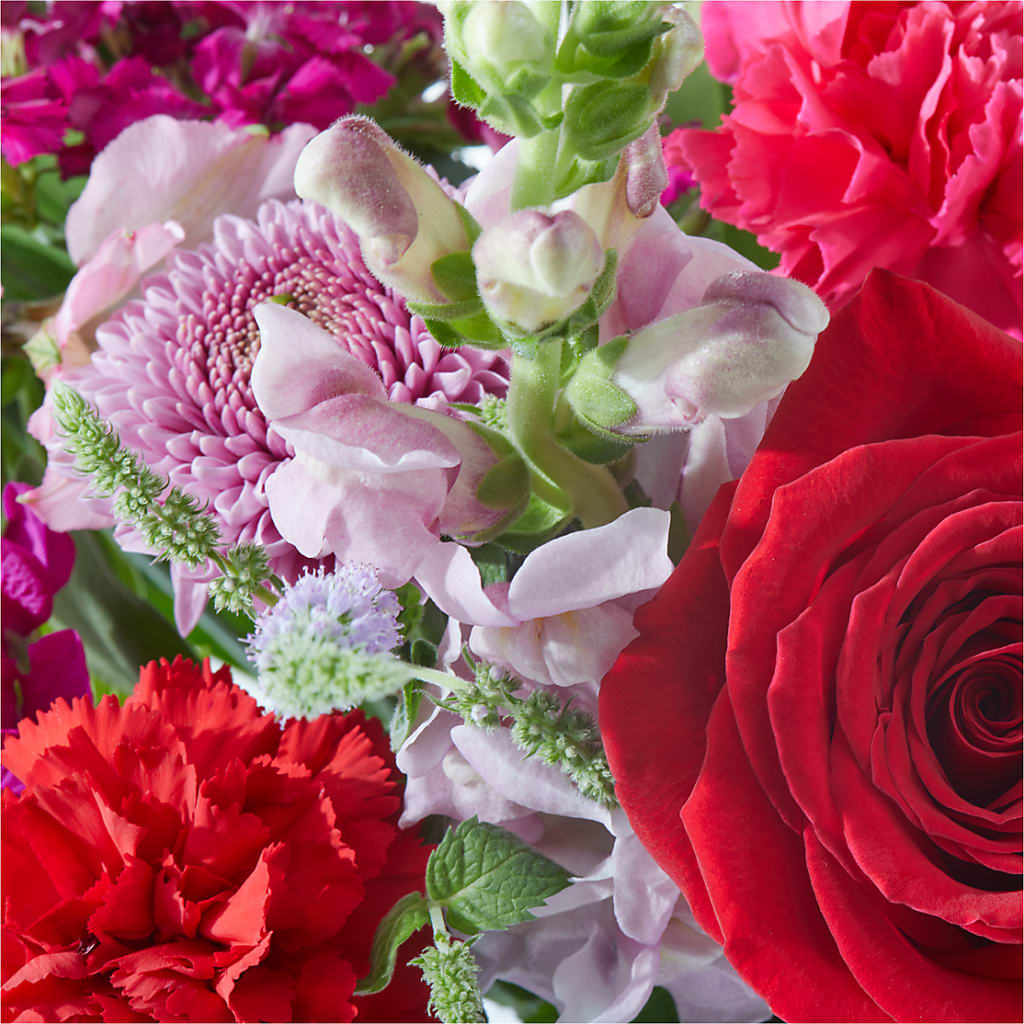 Simply the Best - A Florist Original – MARILYN'S FLOWERS & GIFTS, Camden TN