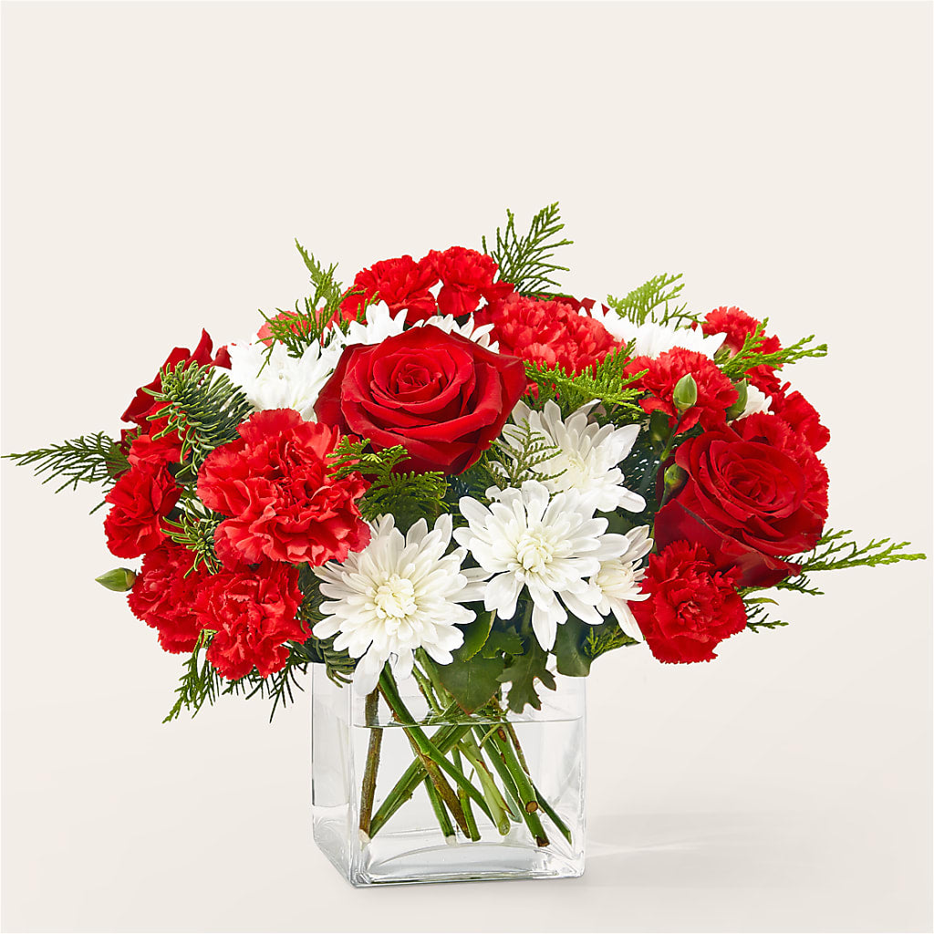 Peppermint Chill Bouquet – MARILYN'S FLOWERS & GIFTS, Camden TN