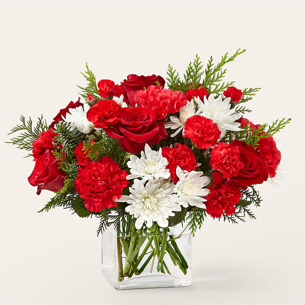 Peppermint Chill Bouquet – MARILYN'S FLOWERS & GIFTS, Camden TN