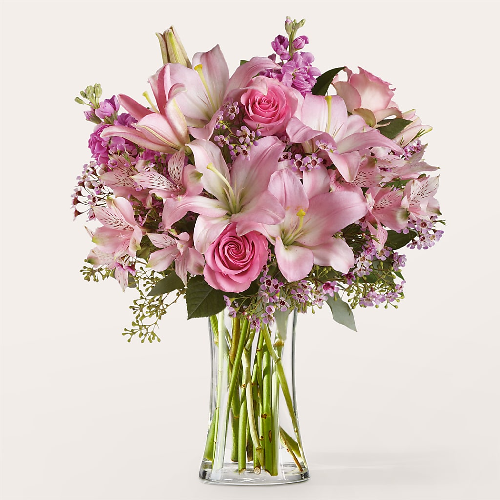 Gentle Gesture Bouquet – MARILYN'S FLOWERS & GIFTS, Camden TN
