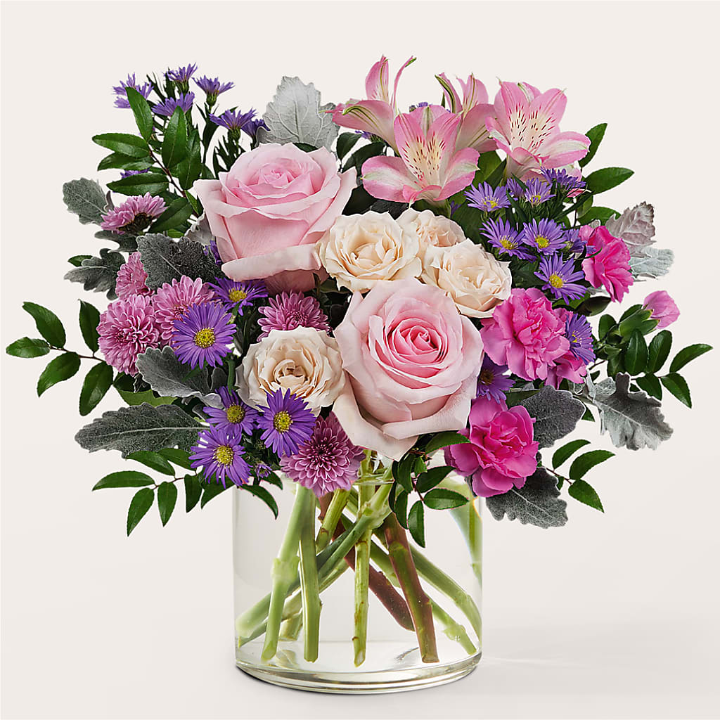 Light as a Feather Bouquet – MARILYN'S FLOWERS & GIFTS, Camden TN