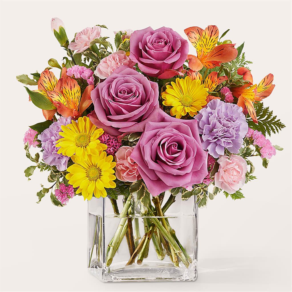 Shades of Happiness Bouquet – MARILYN'S FLOWERS & GIFTS, Camden TN