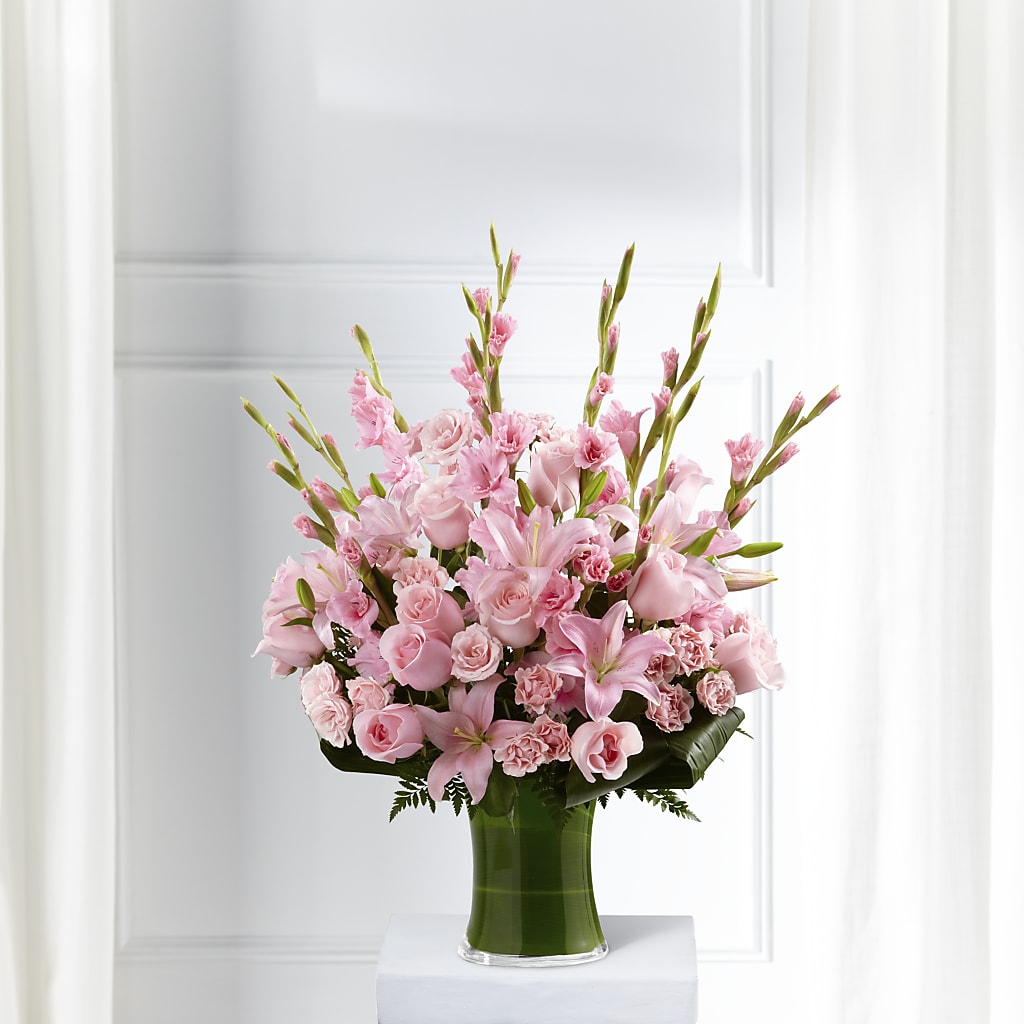Lovely Tribute Bouquet – MARILYN'S FLOWERS & GIFTS, Camden TN