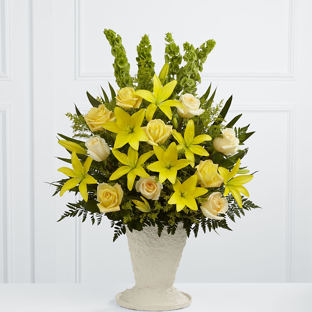 Golden Memories Arrangement – MARILYN'S FLOWERS & GIFTS, Camden TN
