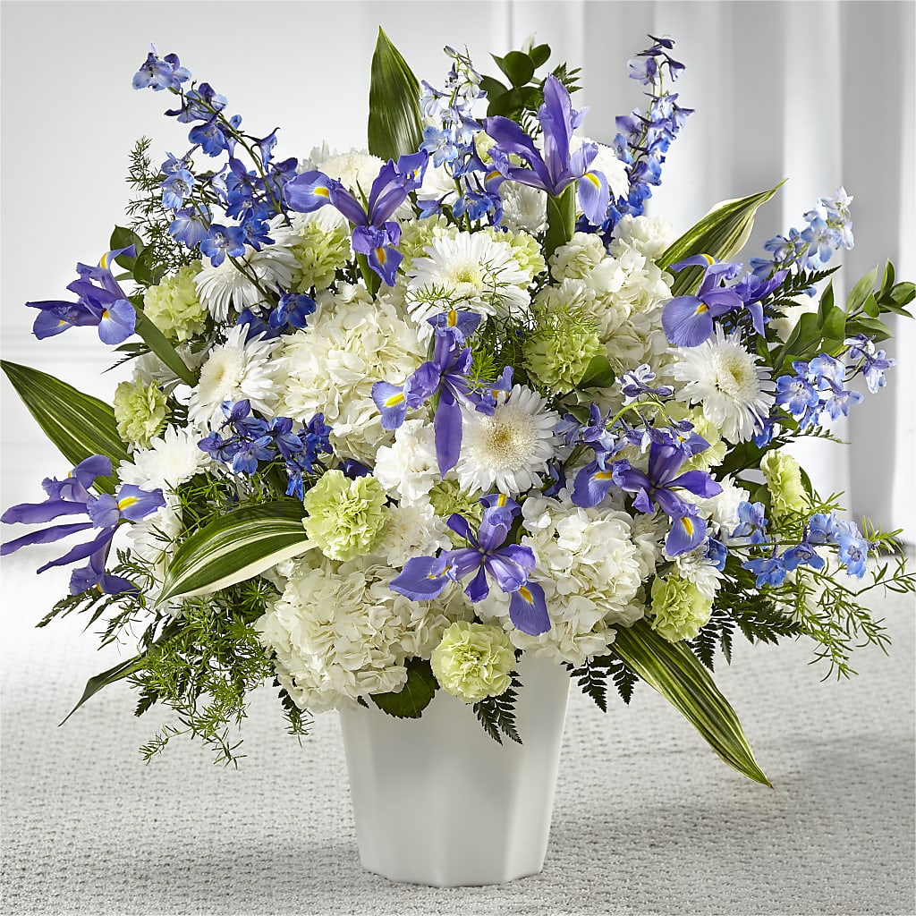 Soft Serenity Floor Basket – MARILYN'S FLOWERS & GIFTS, Camden TN