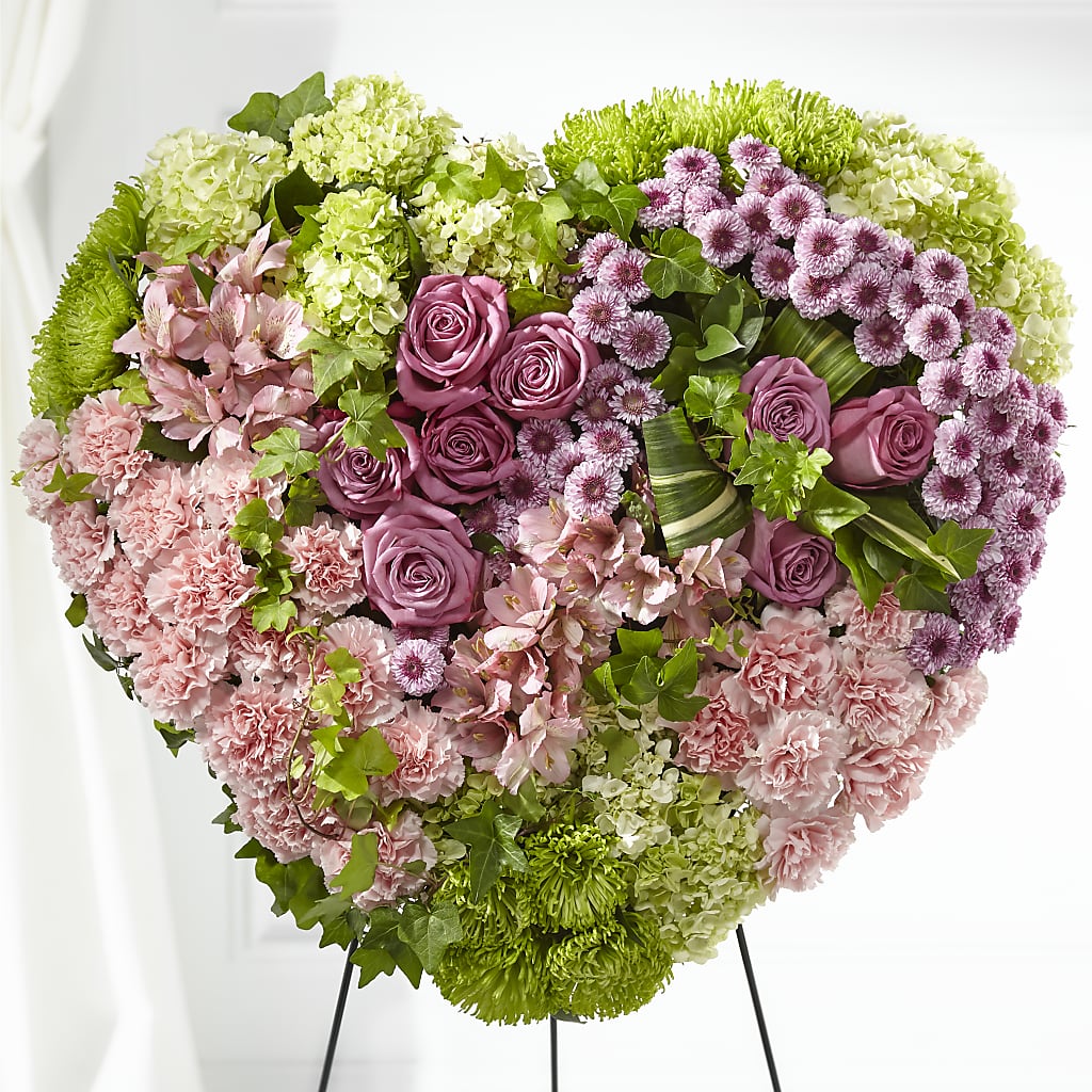 Heartwarming Standing Heart – MARILYN'S FLOWERS & GIFTS, Camden TN