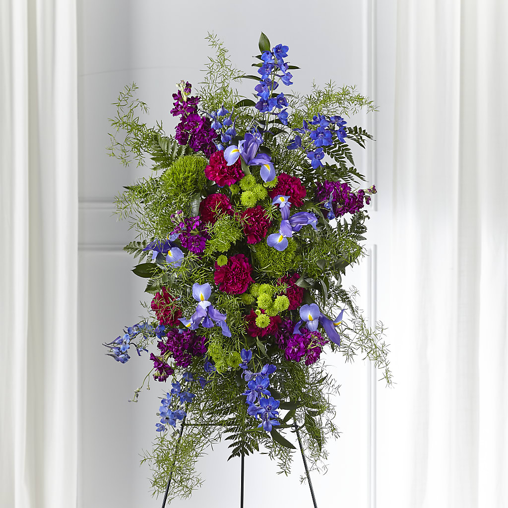 Heavenly Skies Standing Spray – MARILYN'S FLOWERS & GIFTS, Camden TN