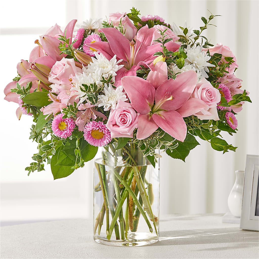 Healing Hug Bouquet – MARILYN'S FLOWERS & GIFTS, Camden TN