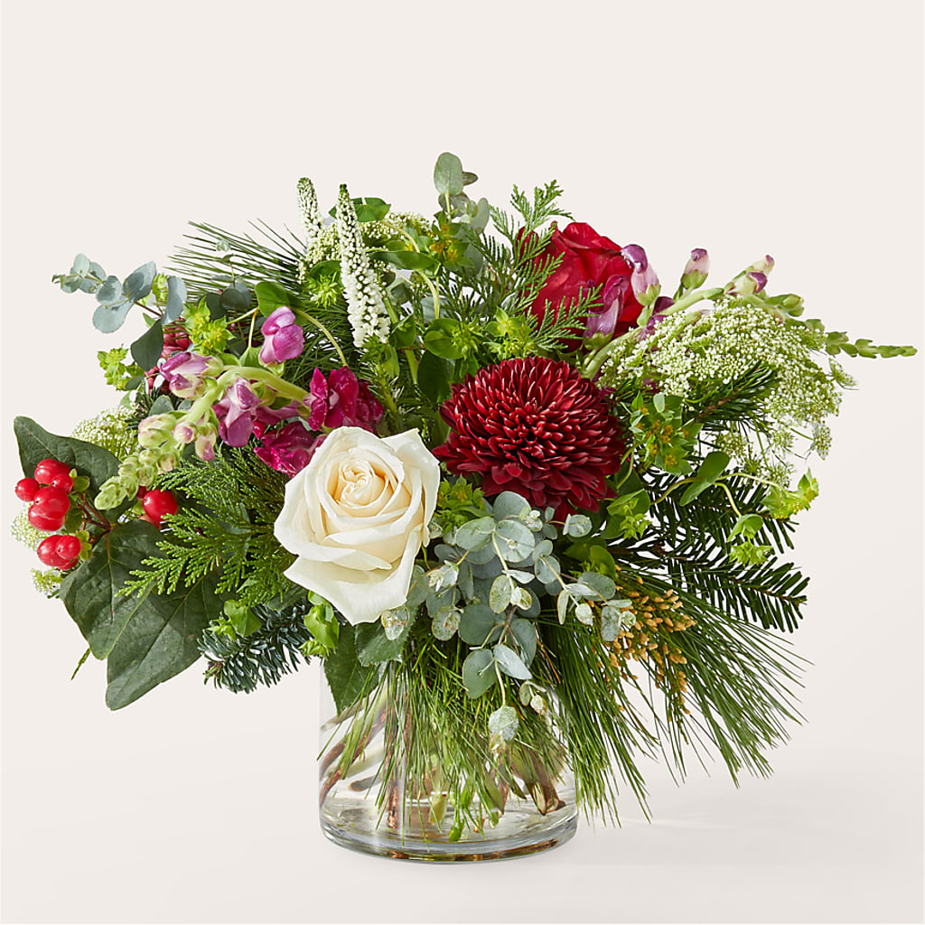 Cranberry Fizz Bouquet – MARILYN'S FLOWERS & GIFTS, Camden TN