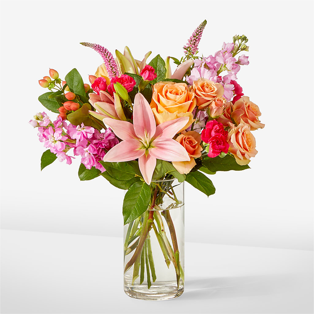 Bisous Bouquet – MARILYN'S FLOWERS & GIFTS, Camden TN