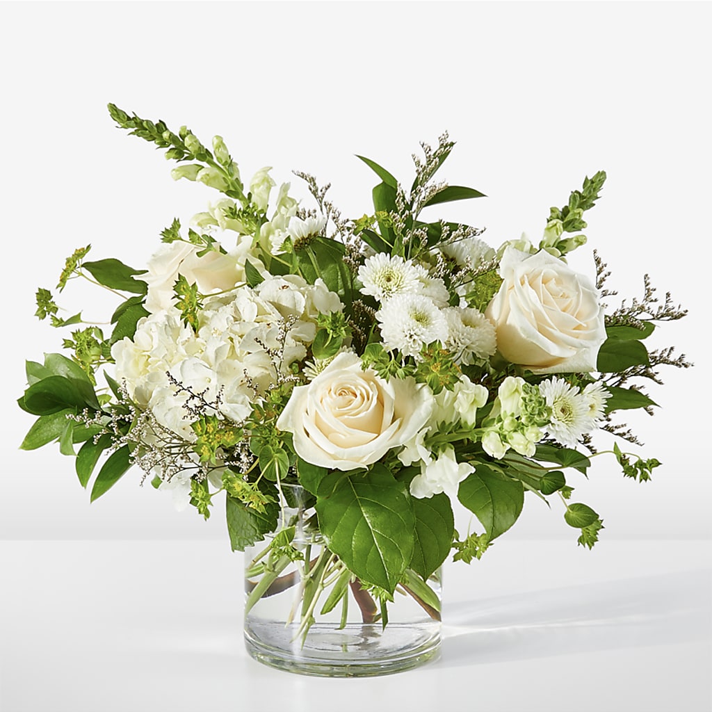 Hint of Vanilla Bouquet – MARILYN'S FLOWERS & GIFTS, Camden TN