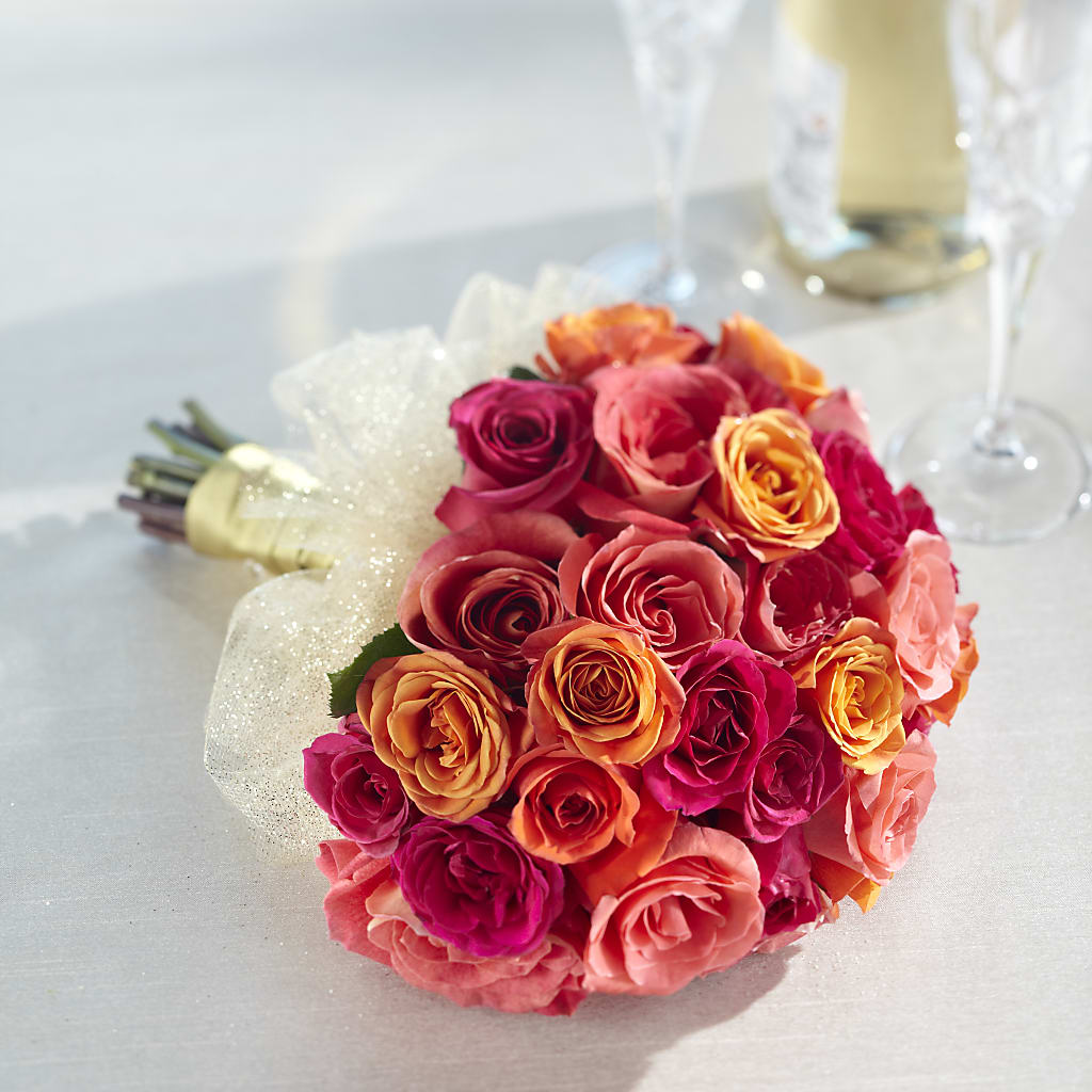 Sweet Roses Bouquet – MARILYN'S FLOWERS & GIFTS, Camden TN