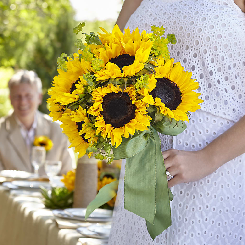 Free Spirit Bouquet – MARILYN'S FLOWERS & GIFTS, Camden TN