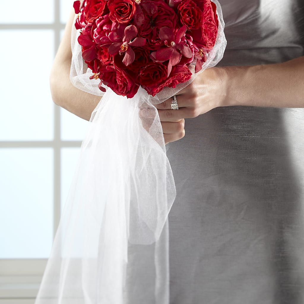 Desire Bouquet – MARILYN'S FLOWERS & GIFTS, Camden TN