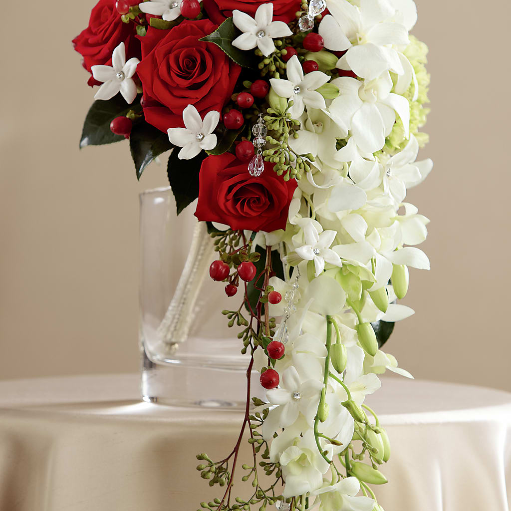 Here Comes the Bride Bouquet – MARILYN'S FLOWERS & GIFTS, Camden TN