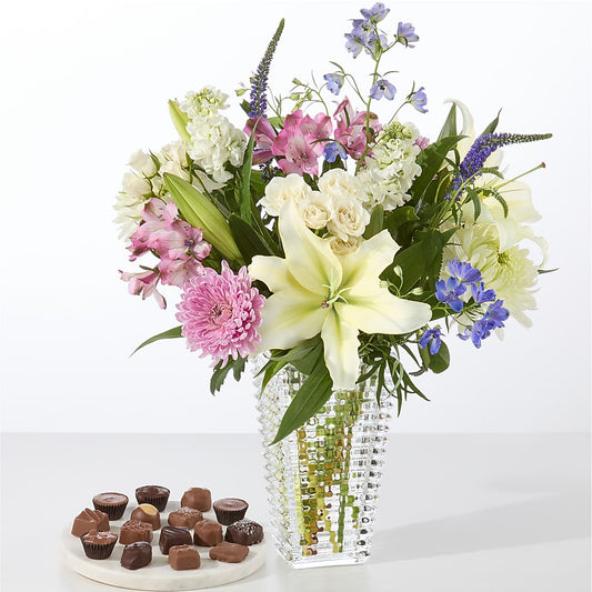Winter Celebration Bouquet – MARILYN'S FLOWERS & GIFTS, Camden TN