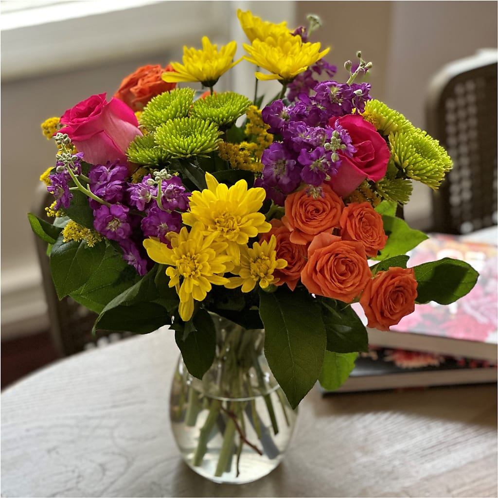 Bold & Bright – A Florist Original – MARILYN'S FLOWERS & GIFTS, Camden TN