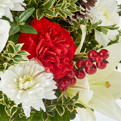 Festive Moments Tree – MARILYN'S FLOWERS & GIFTS, Camden TN
