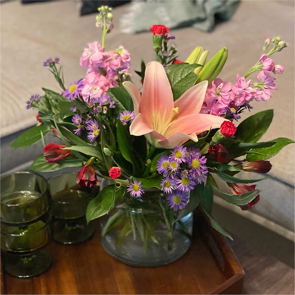 Romantique Bouquet – MARILYN'S FLOWERS & GIFTS, Camden TN