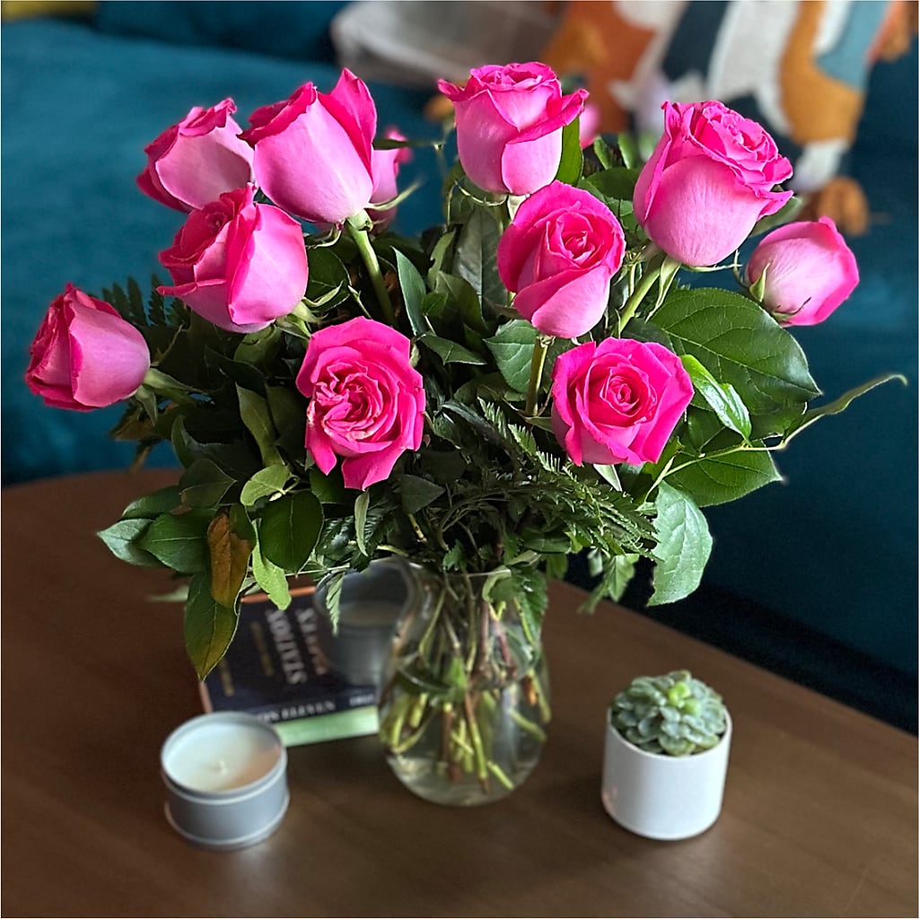 Long Stem Pink Rose Bouquet – MARILYN'S FLOWERS & GIFTS, Camden TN