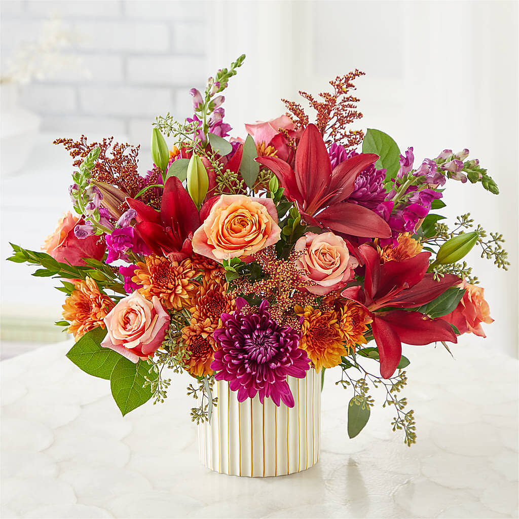 Burgundy Landscape Bouquet – MARILYN'S FLOWERS & GIFTS, Camden TN