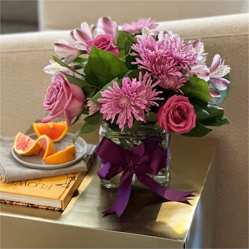 Sugarplum Bouquet – MARILYN'S FLOWERS & GIFTS, Camden TN