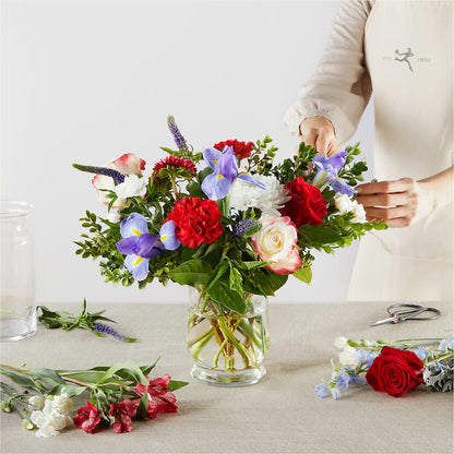 Star Spangled - A Florist Original – MARILYN'S FLOWERS & GIFTS, Camden TN