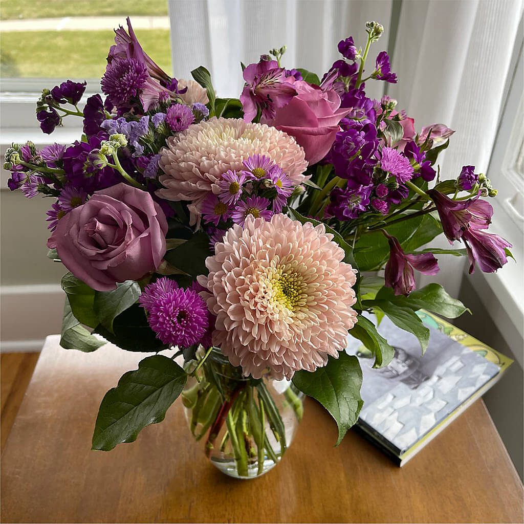 Ultraviolet Bouquet – MARILYN'S FLOWERS & GIFTS, Camden TN