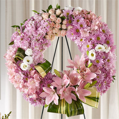 Gift of Warmth Wreath – MARILYN'S FLOWERS & GIFTS, Camden TN