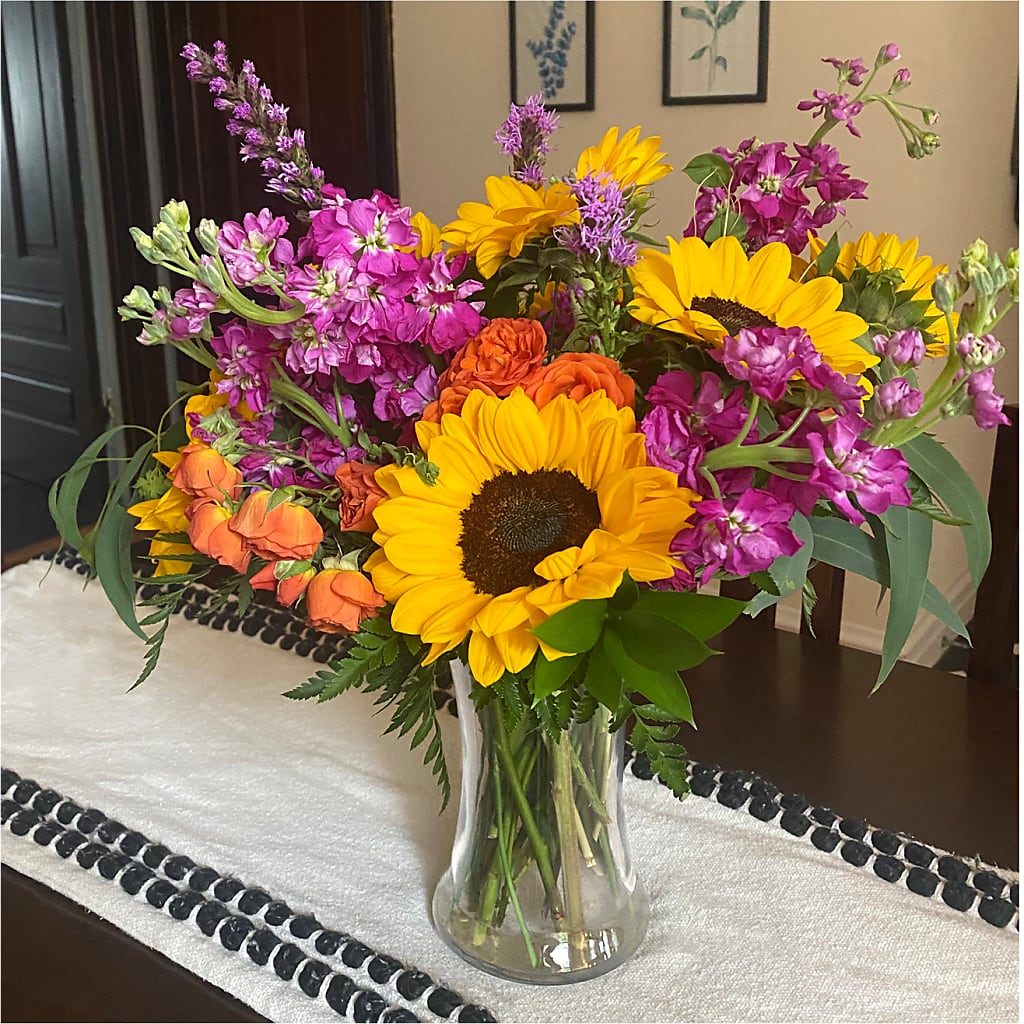 Rays of Life Bouquet – MARILYN'S FLOWERS & GIFTS, Camden TN