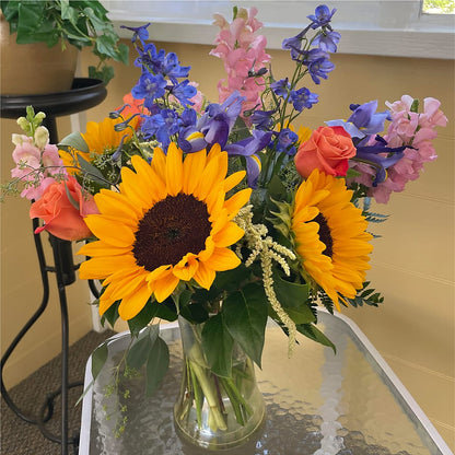 Rays of Life Bouquet – MARILYN'S FLOWERS & GIFTS, Camden TN