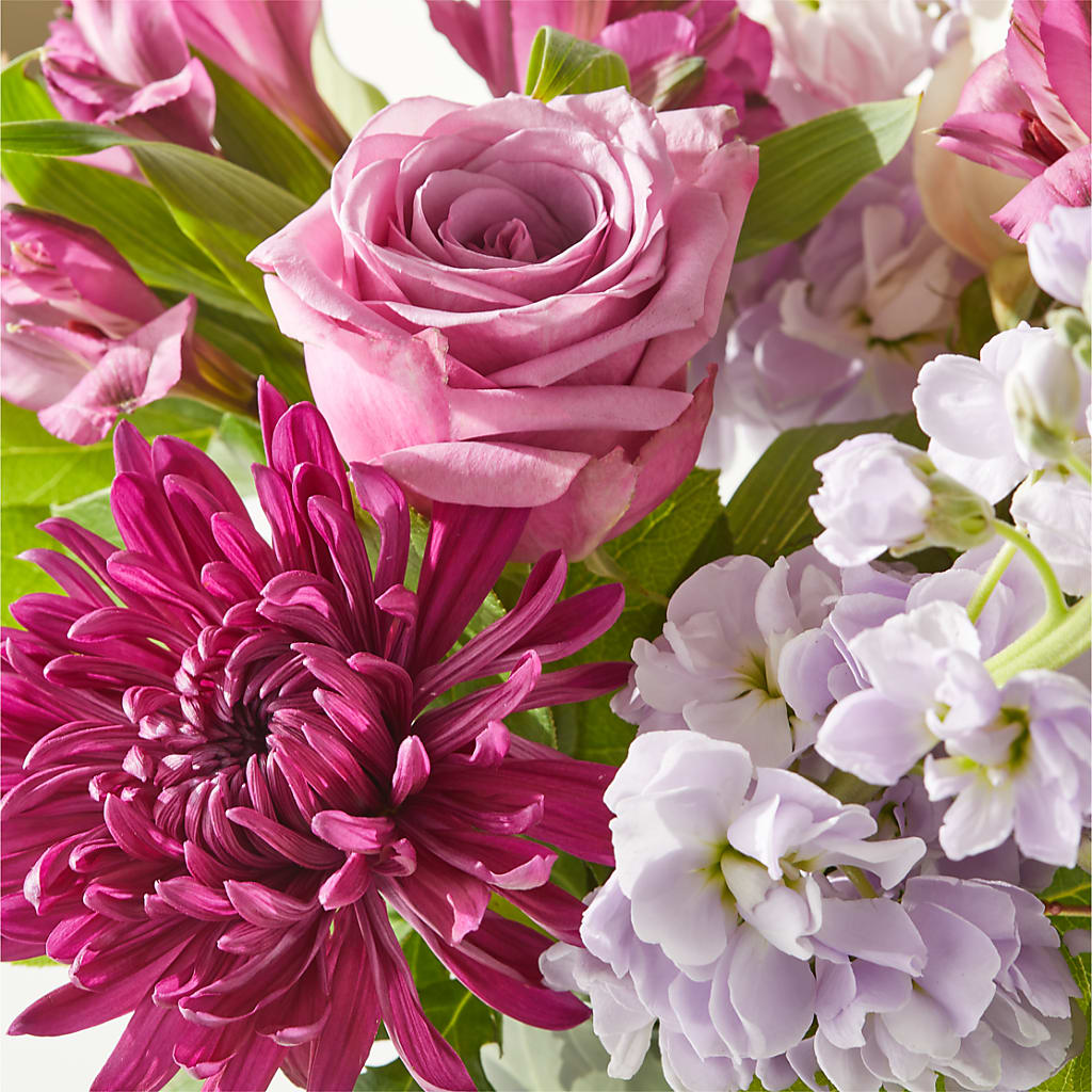 Amethyst Dreams Bouquet – MARILYN'S FLOWERS & GIFTS, Camden TN