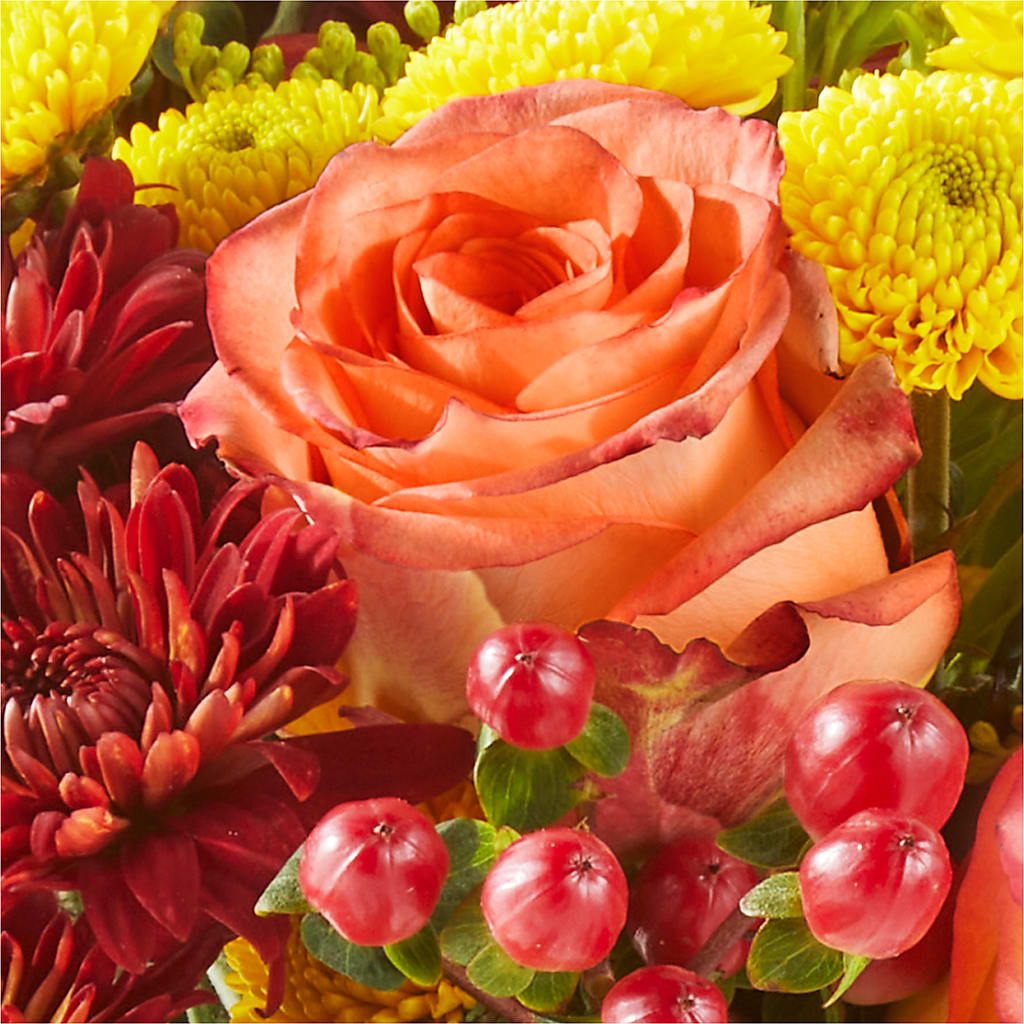 Apple Picking Bouquet – MARILYN'S FLOWERS & GIFTS, Camden TN