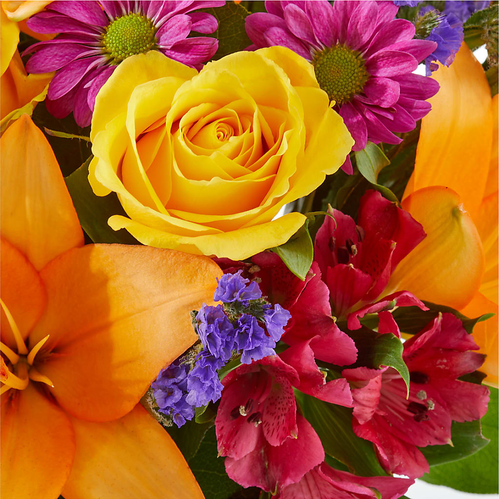 Colorful Visions Bouquet – MARILYN'S FLOWERS & GIFTS, Camden TN
