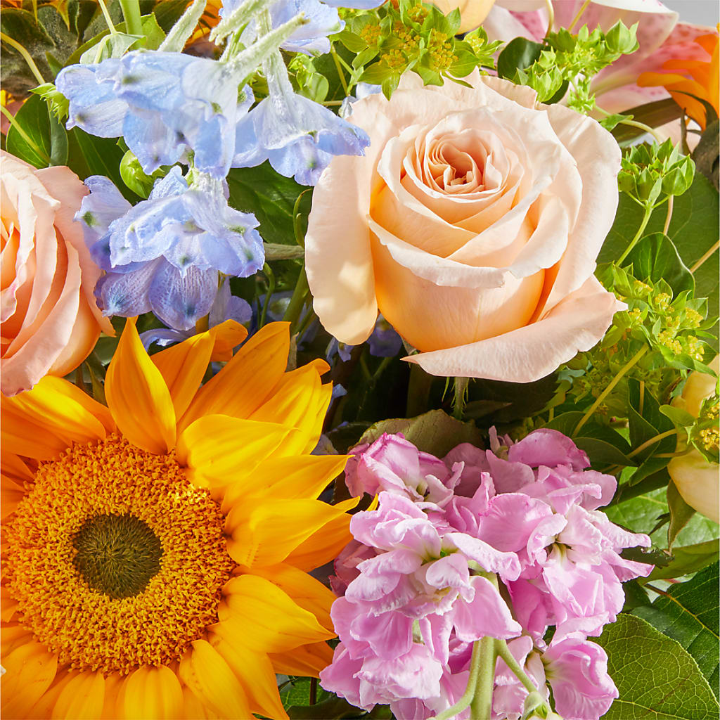 Dreamy Meadows Bouquet – MARILYN'S FLOWERS & GIFTS, Camden TN