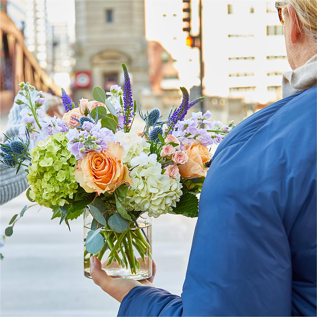Porch Swing Bouquet – MARILYN'S FLOWERS & GIFTS, Camden TN