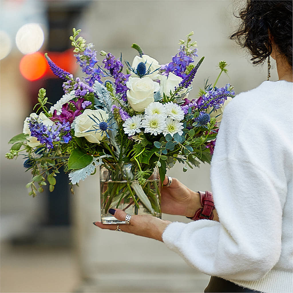Shooting Star Bouquet – MARILYN'S FLOWERS & GIFTS, Camden TN