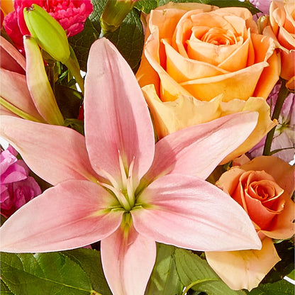 Bisous Bouquet – MARILYN'S FLOWERS & GIFTS, Camden TN
