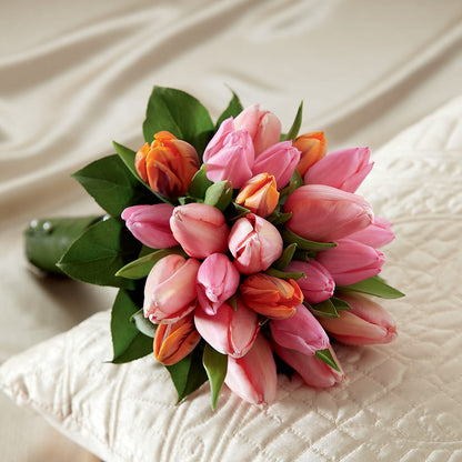 Embraceable Bouquet – MARILYN'S FLOWERS & GIFTS, Camden TN